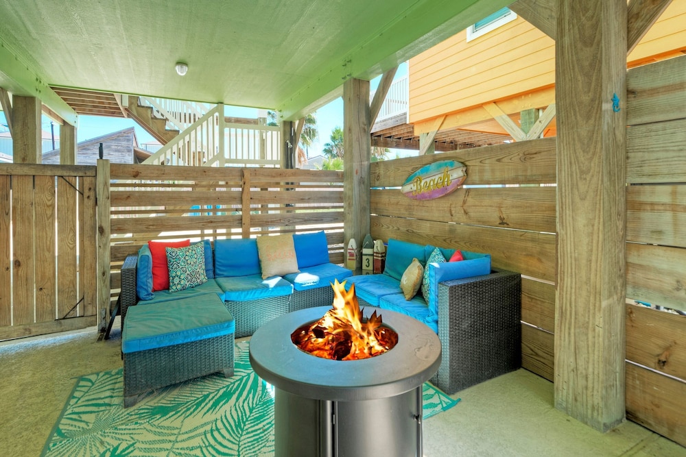Laid Back Lime by Avantstay Near Beach w Pool Complimentary Pool Warmer