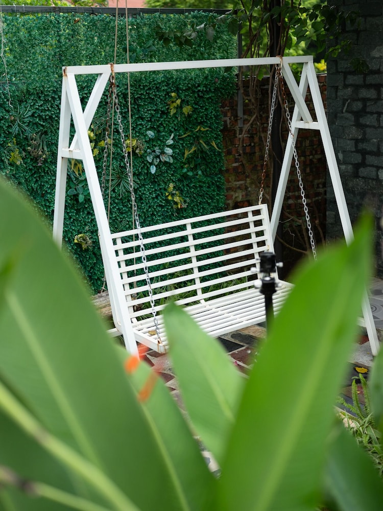 Photo 6