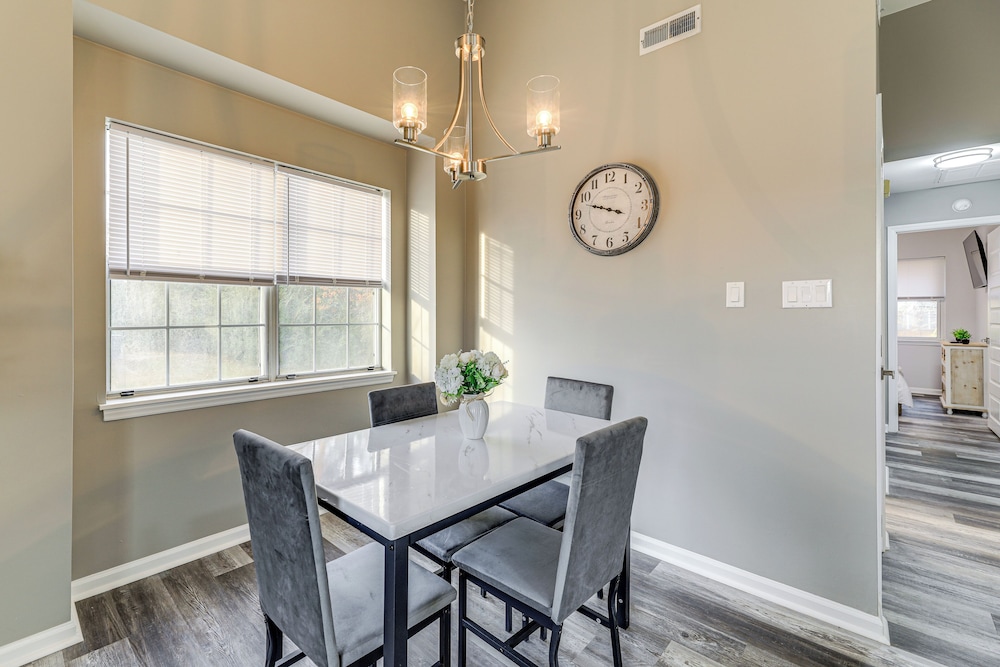 8 Mi to Neuse River: Cozy Gem in Havelock!
