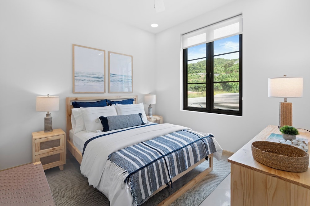 Stunning 3-BD Beachside Home with Small Pool