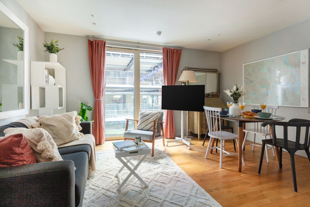 Central 1BR Near Buckingham Palace