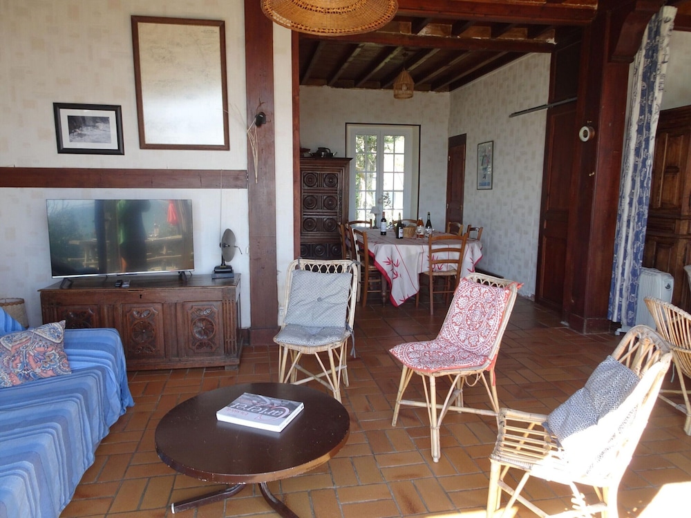 Villa in Normandy With Beach Access