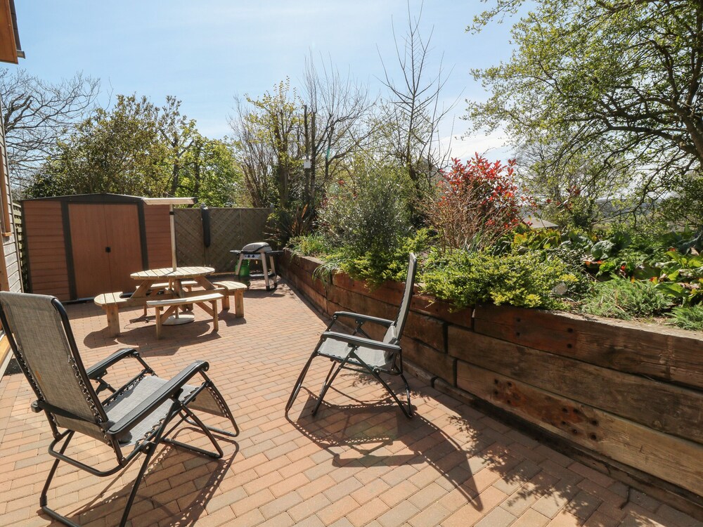 Northlands Country Cottage With Hot Tub view 2
