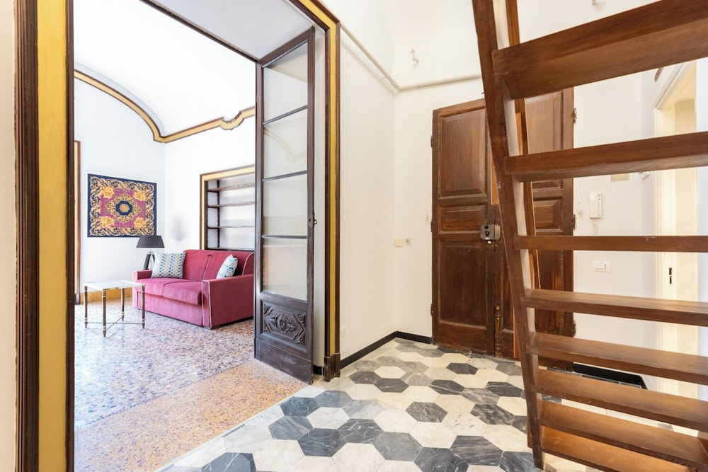 Charming  Flat - Historic Center