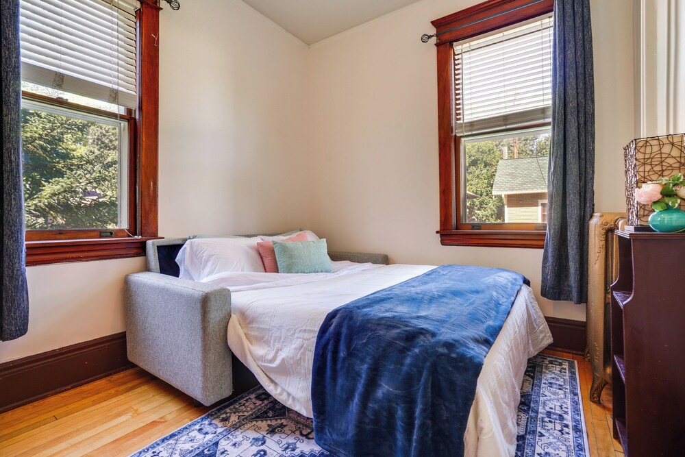 Historic Cathedral Hill Home w/ Shared Backyard!