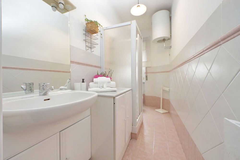 4bnb - Pigneto Apartment