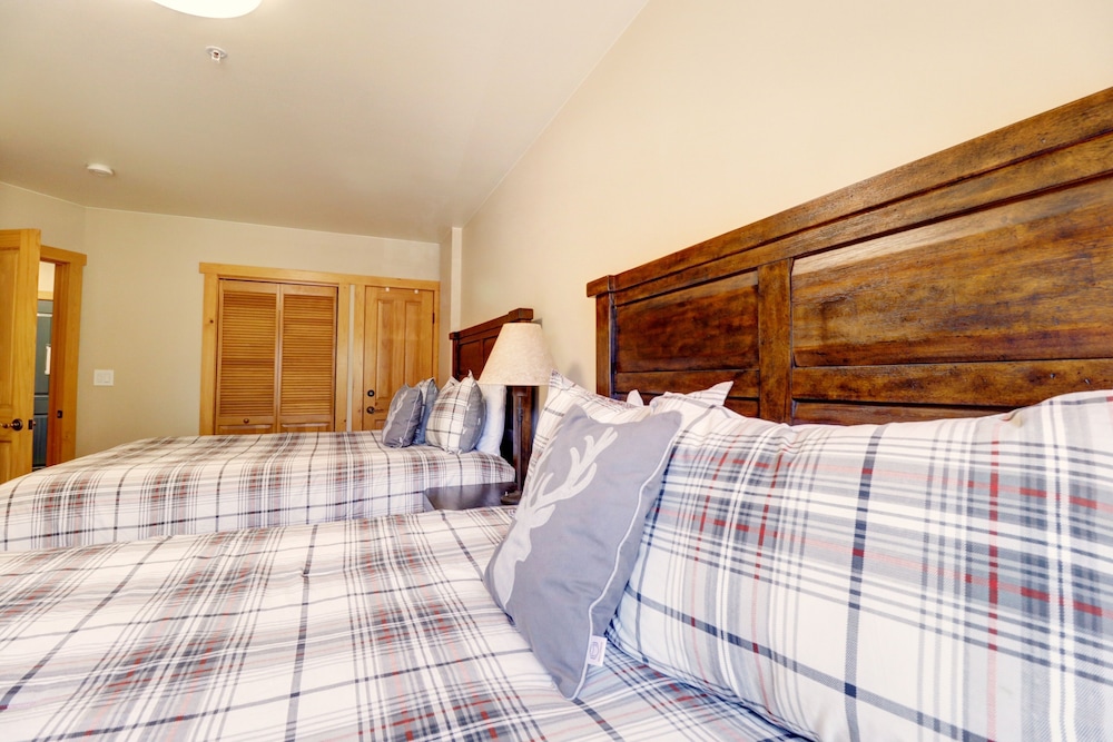SkyRun Vacation Condos Copper Mountain Resort