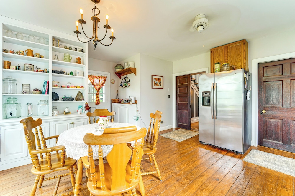 Historical 30-acre Retreat in Virginia!