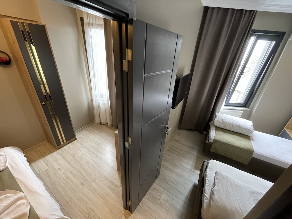 New Taksim Otel - Image 33