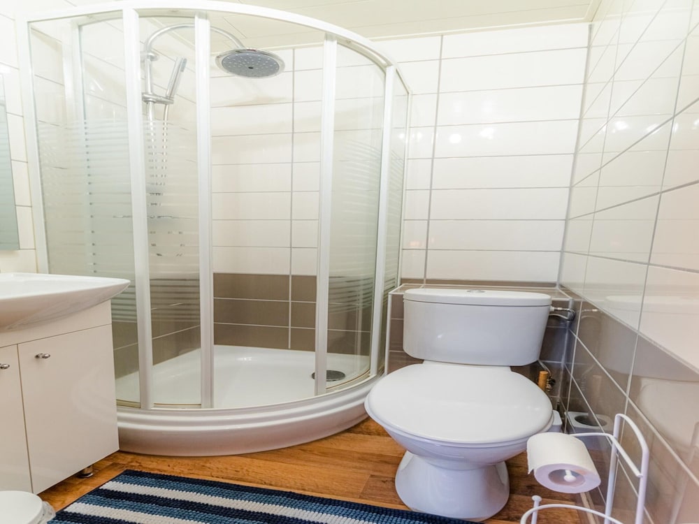 Country House Near Coo Waterfalls With Jacuzzi