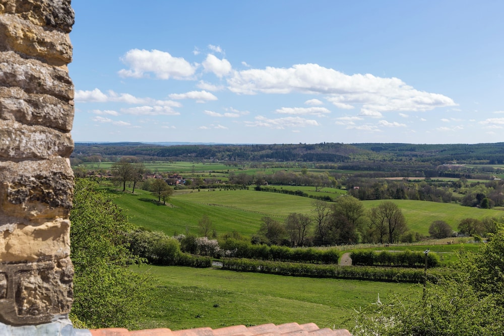 Stunning 3 Bedroom Cottage Near Historic York