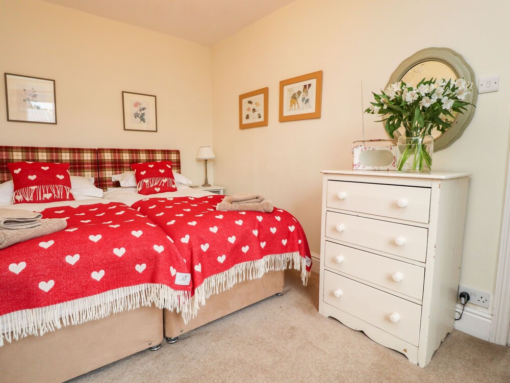 Dales Cottage view 2