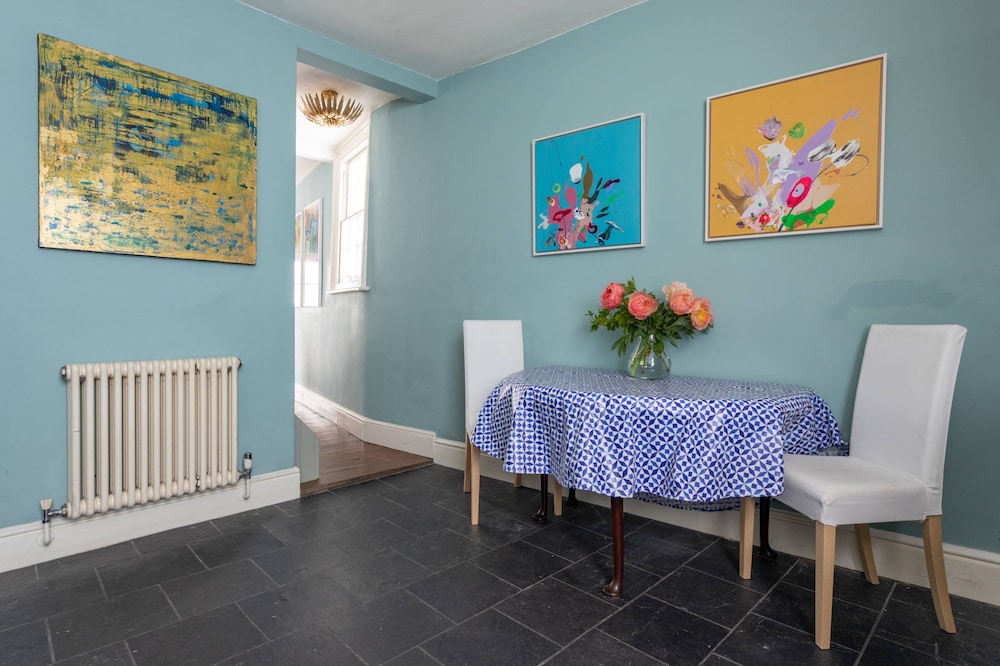 Keystone Crescent by Onefinestay