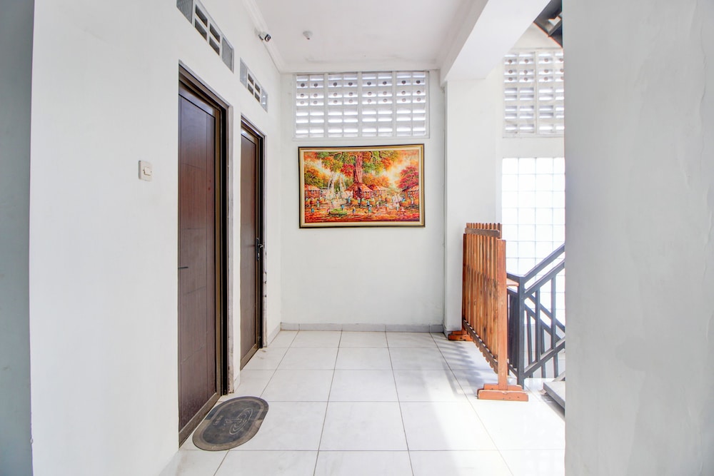 Collection O Omah Joyo Solo Inn Near Keraton Surakarta