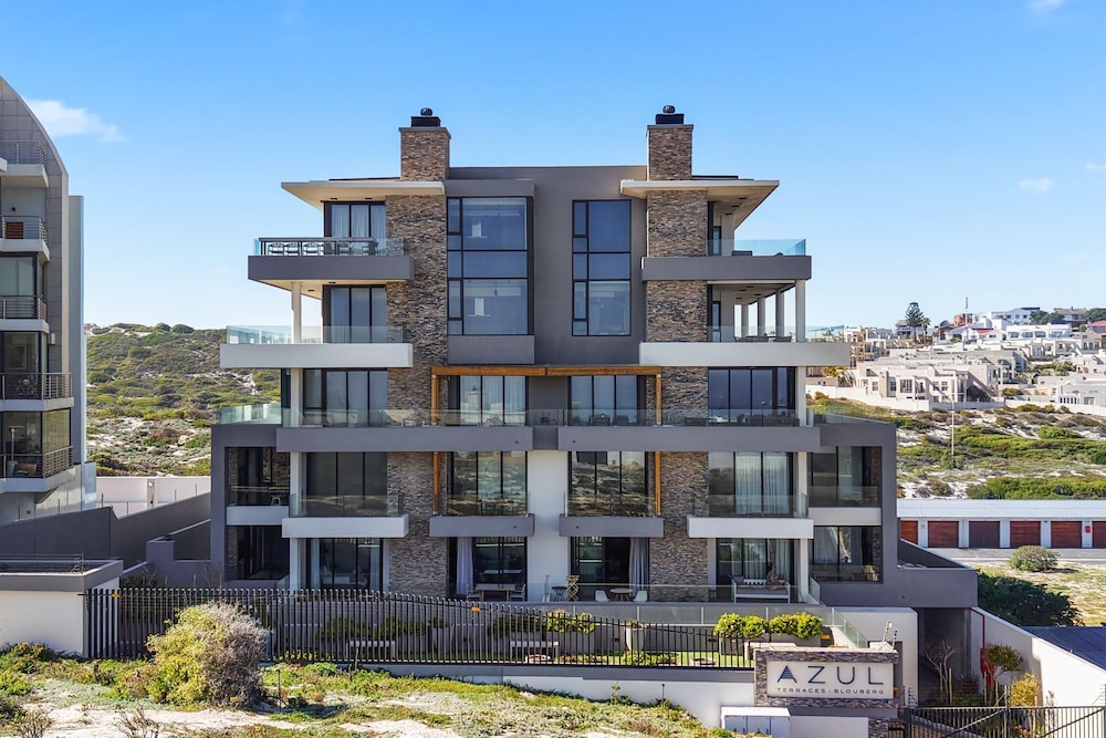 Azul Terraces 101