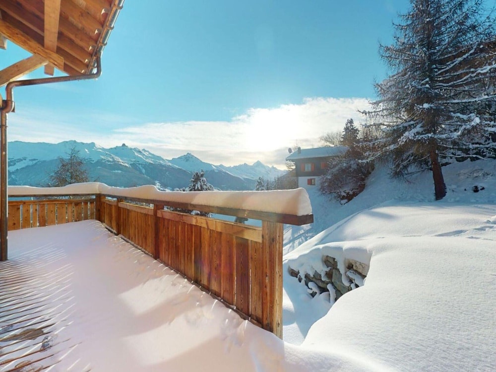 Cosy Chalet in Vex With Balcony