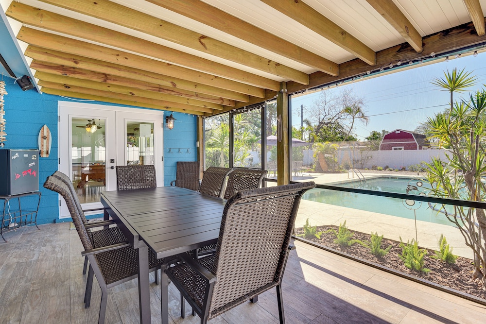 9 Mi to Coquina Beach: Home w/ Pool & BBQ