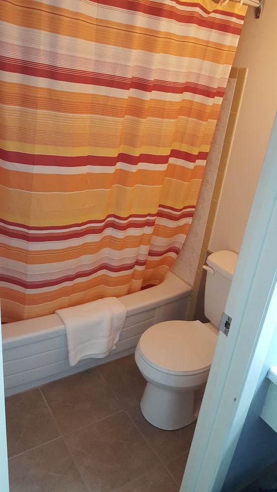 Town N Country Motor Inn