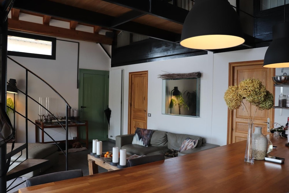 Skylark Bed & Breakfast view 2