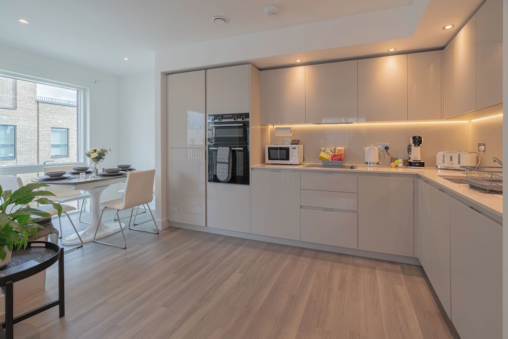 City Escape Apartment in London
