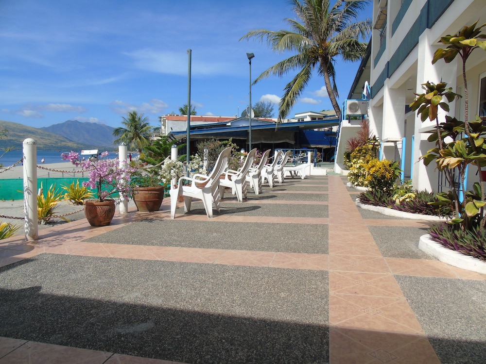 Blue Rock Beach Resort
