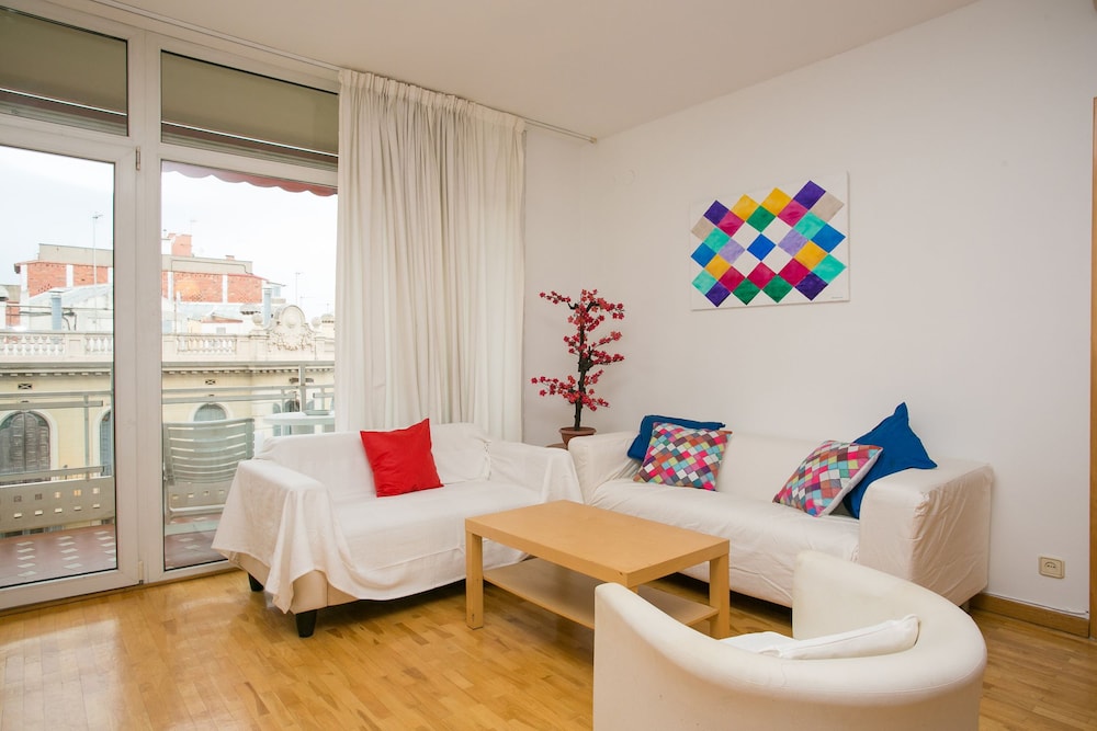 Sagrada Familia Apartment With Private Terrace