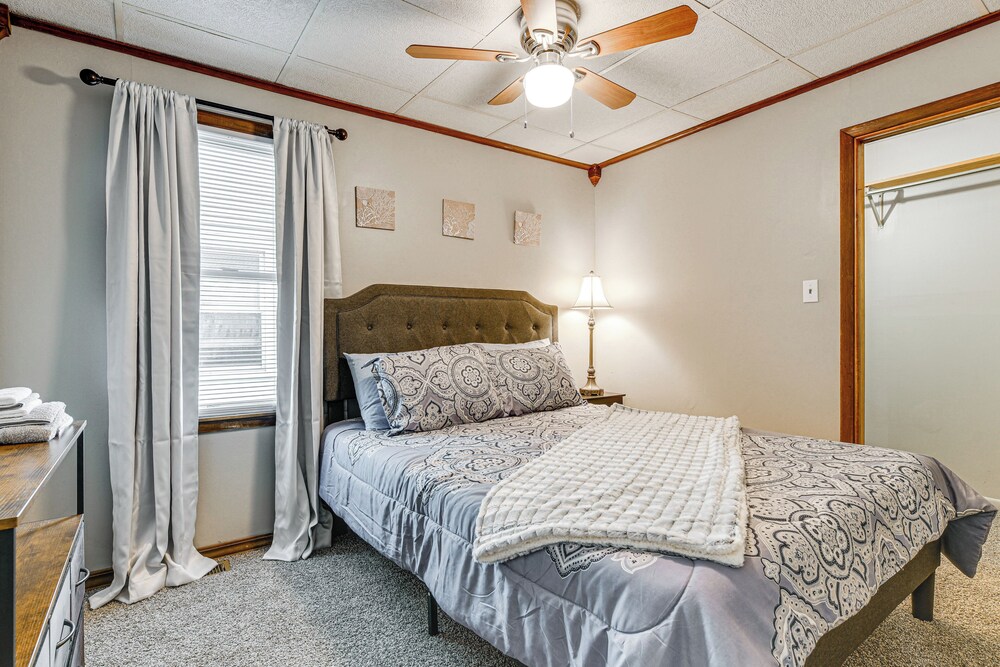 North Tonawanda Apartment ~ 11 Mi to Niagara Falls view 3