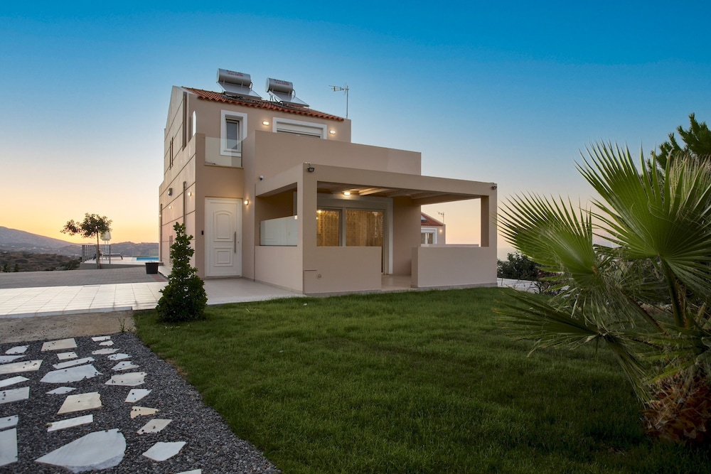 Blue Hills Villas by Estia Orange 1