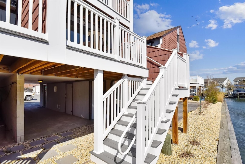 Harbour Bay 23