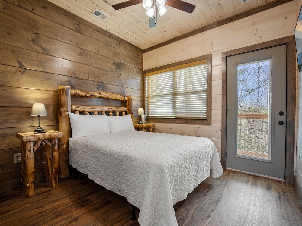 Abright Grove - Unit 2 view 4