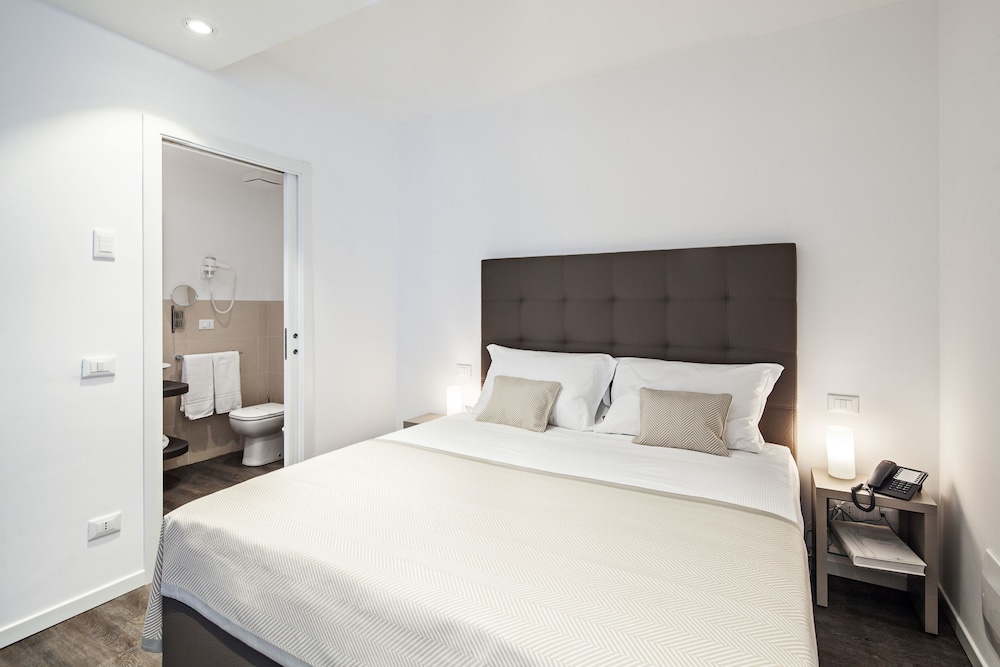 Hotel Studio Inn Centrale & Milano Urban Padel