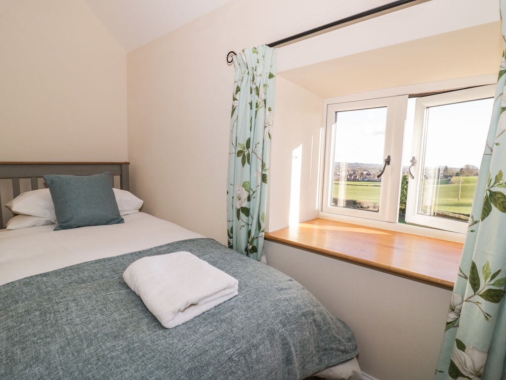 Lea Farm House