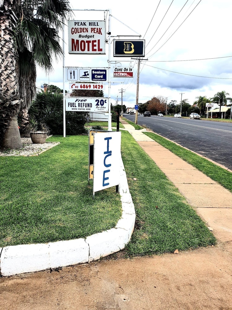Peak Hill Golden Peak Budget Motel
