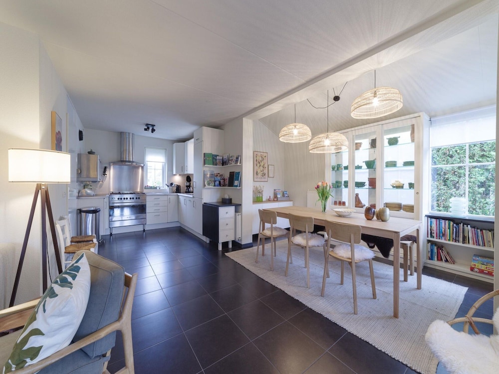 Zeeland Retreat; Sauna and Seaside Charm