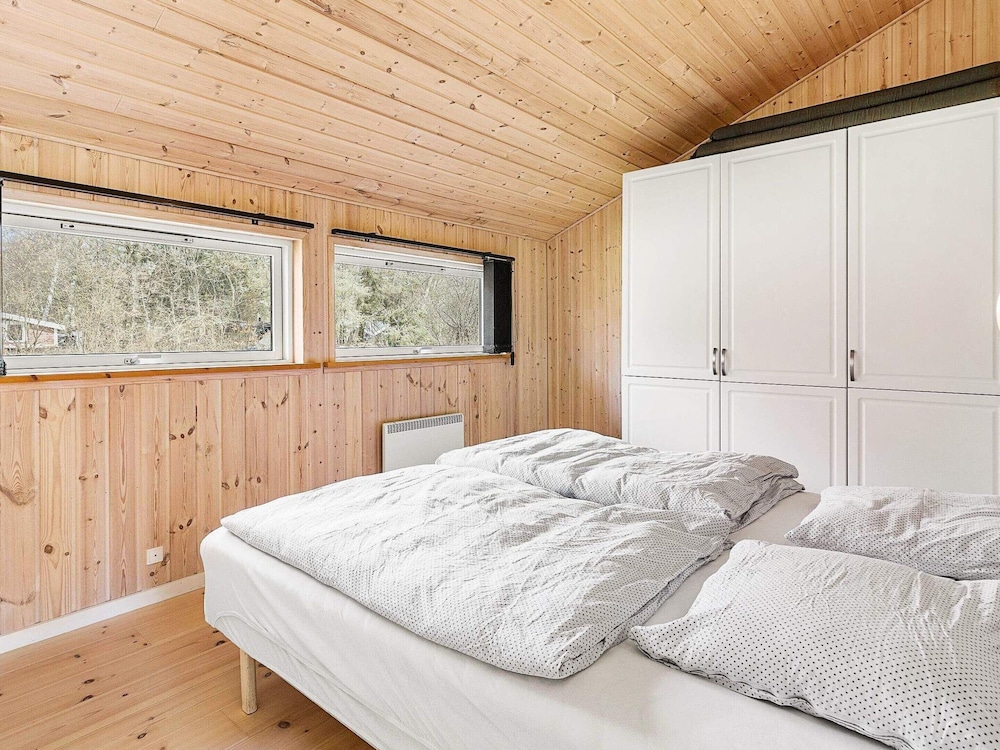 6 Person Holiday Home in Frederiksvaerk-by Traum