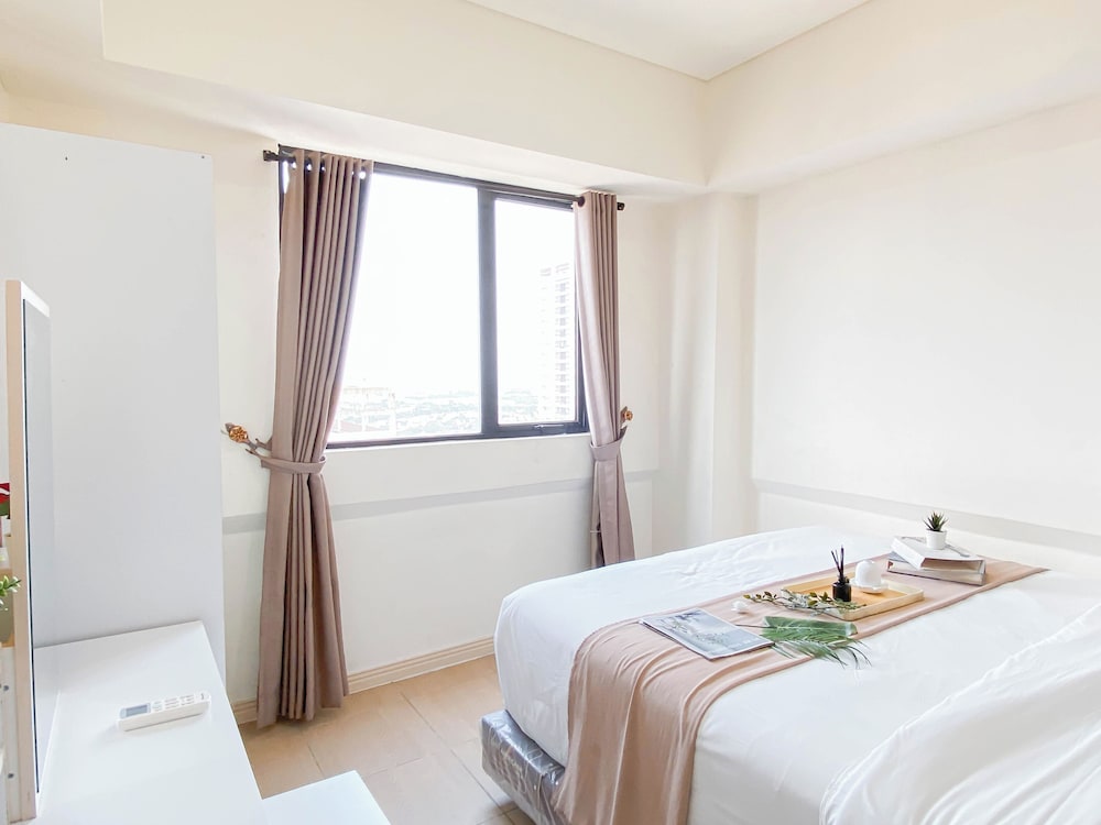 2Br Near Pelita Bangsa University At Meikarta Apartment