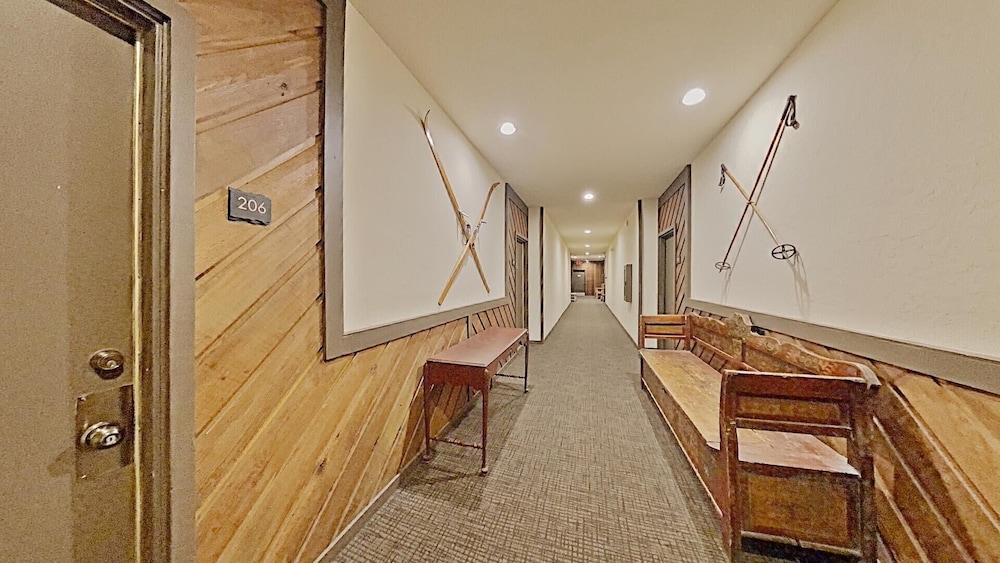 Cozy One Bedroom Condo with Loft - Just Steps to Mammoth Mountain! Free WiFi and Parking! by RedAwning view 2