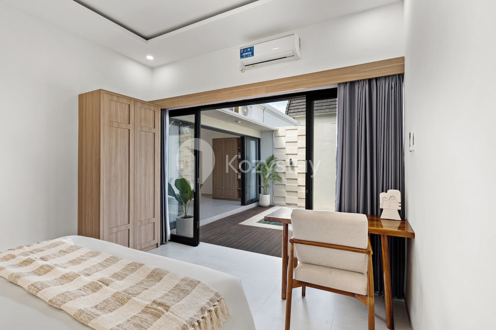 Navaya Villa by Kozystay - Seminyak