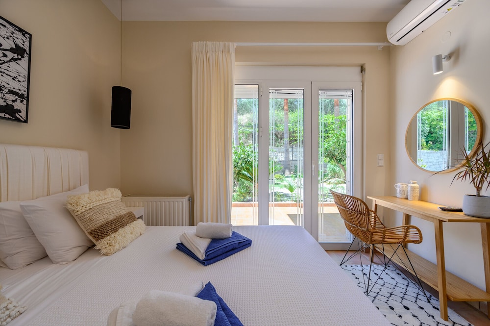 Kipo Paradiso Spa Yoga & Gym resort Villa