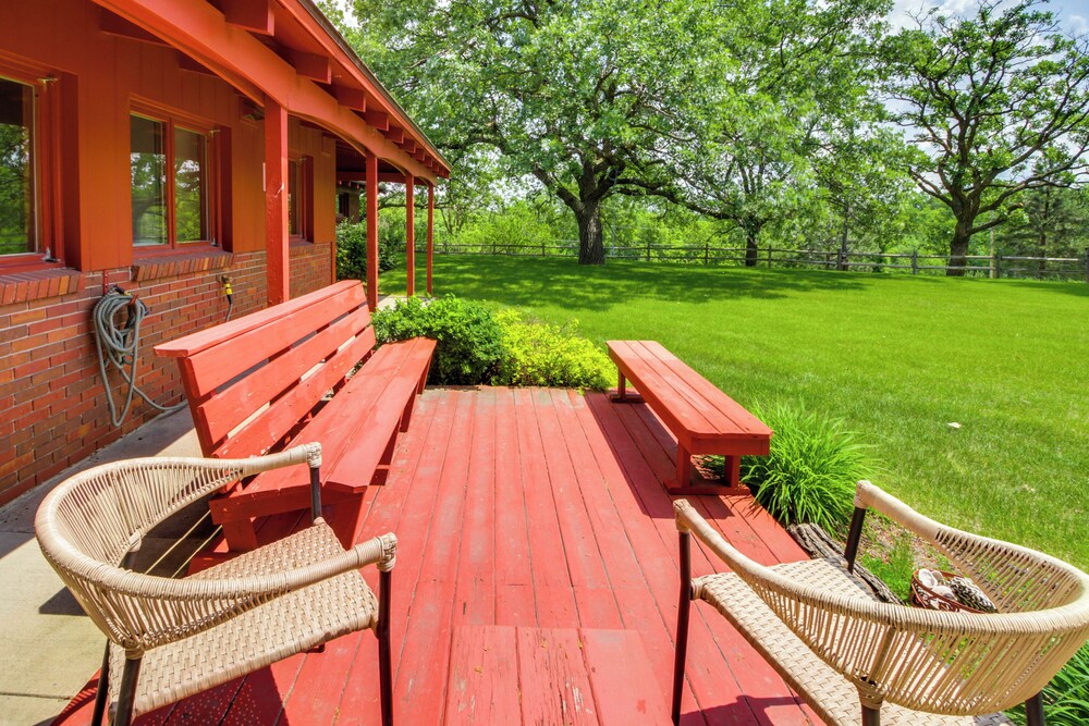 11 Mi to Maple Lake: 5-acre Property in Fertile!