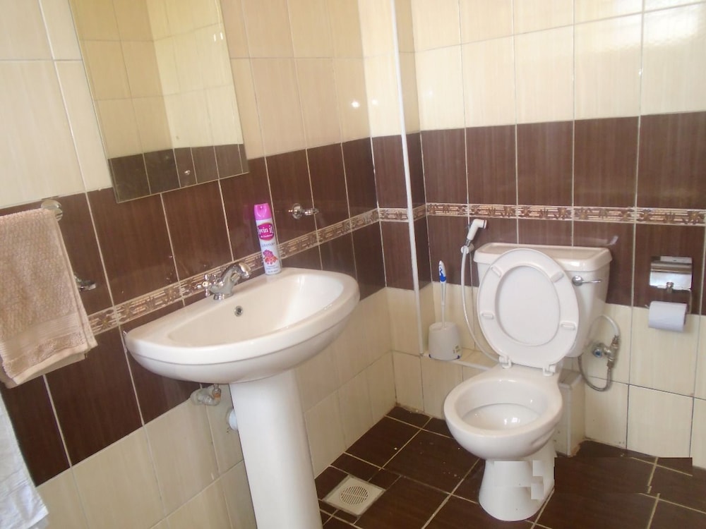 Private Home 4 bedrooms 4.5 bathrooms, photo 16