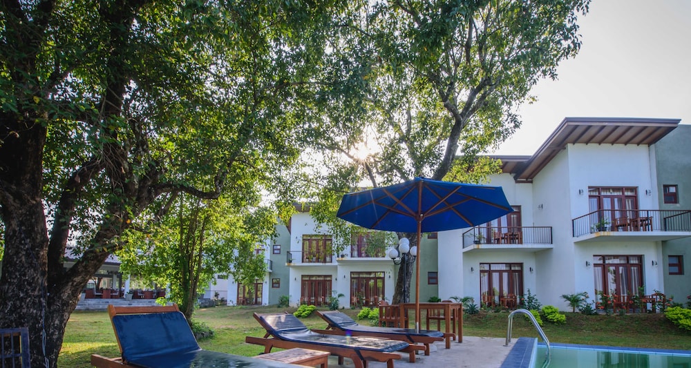 Hotel Wewa Addara