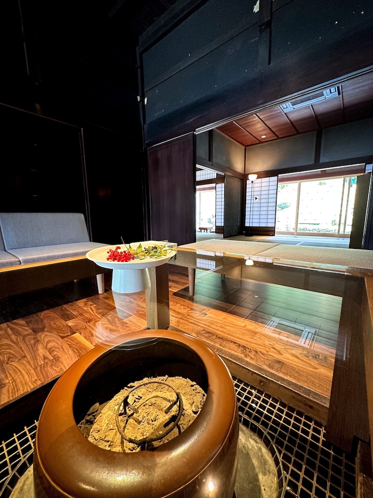 Photo 107