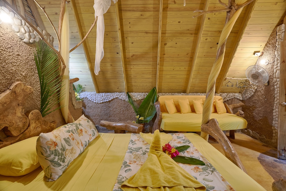 CHALET TROPICAL Hotel & Restaurant-Pizzeria