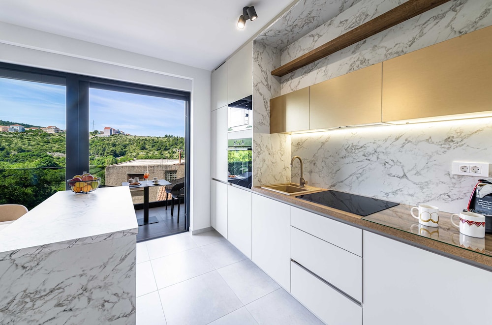 Tila Luxury Suite