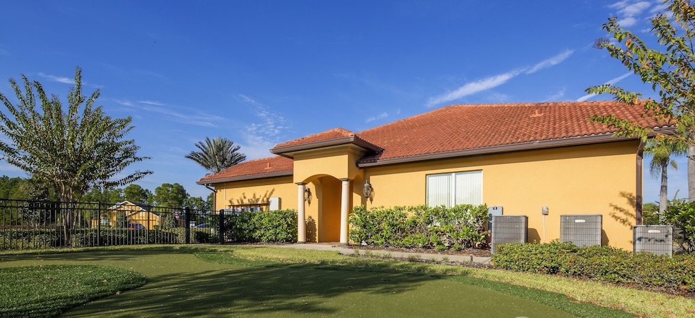 Pixar Movie Playhouse by VillaDirect - Image 1