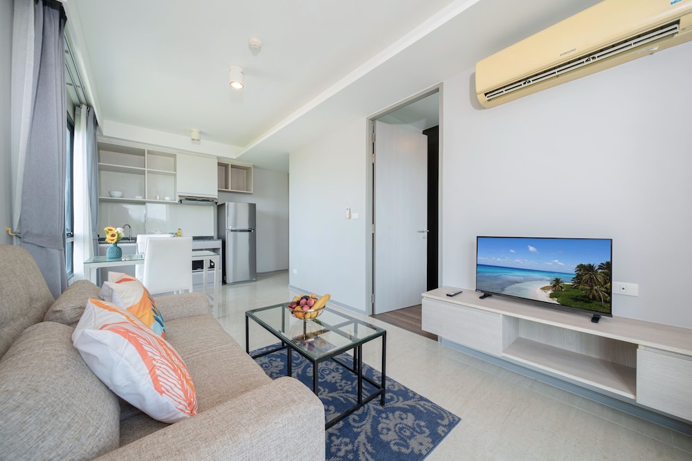Suite C416 at 6th Avenue Surin Residence
