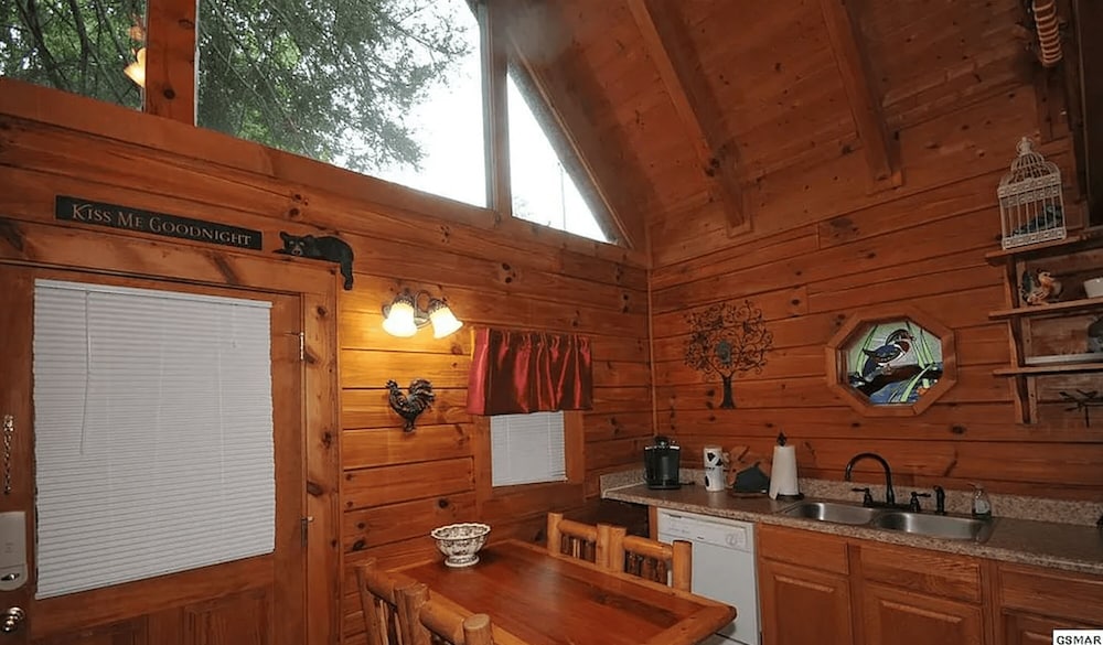 Secluded Sweetheart Escape