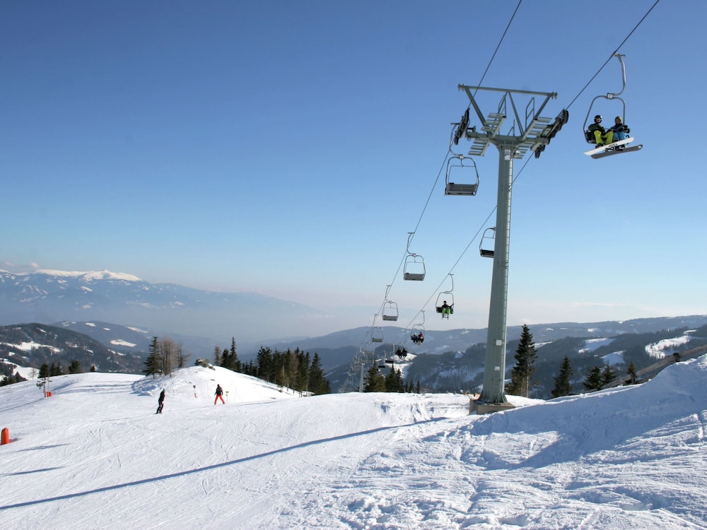 Chalet in Klippitztorl ski Area With Sauna