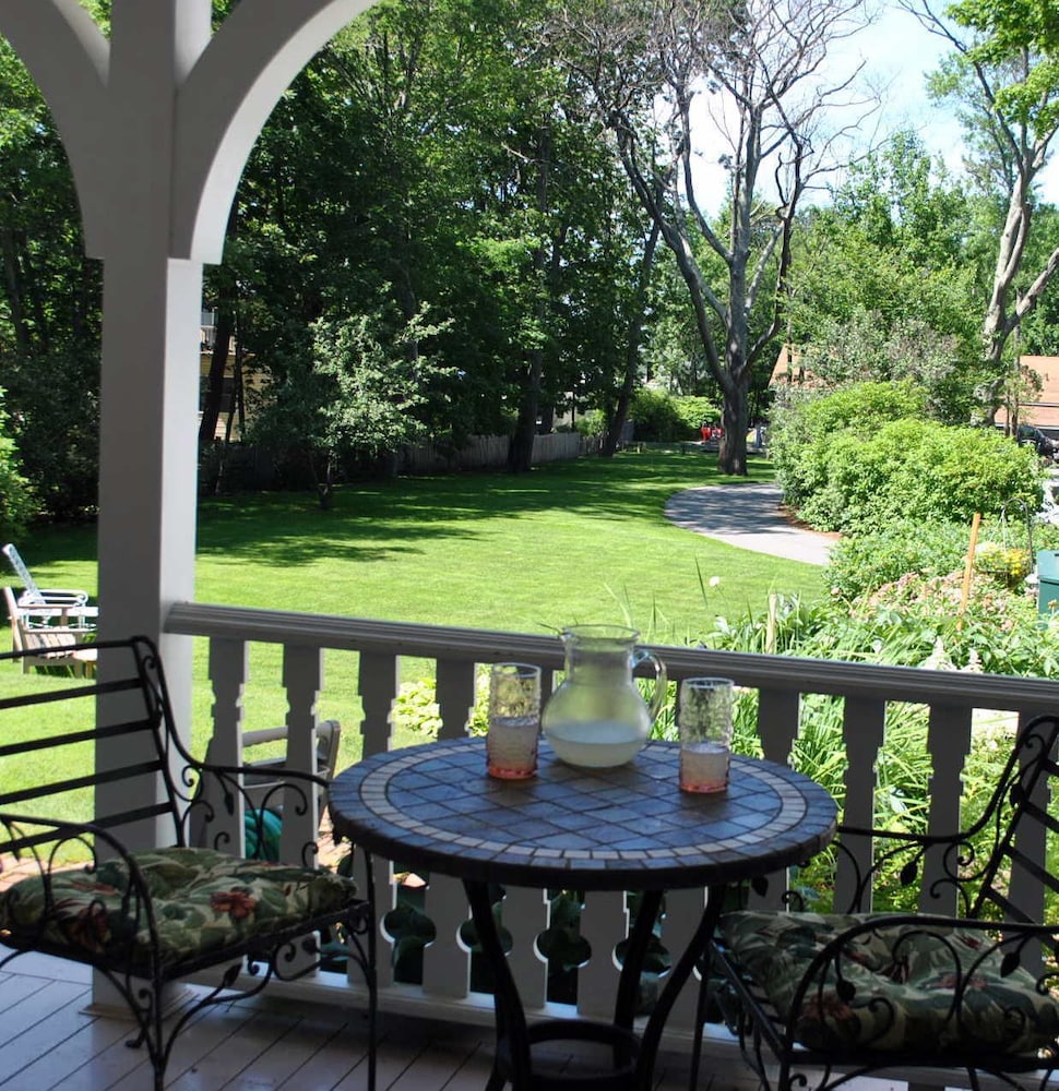 Bar Harbor Vacations - Stone Throw Cottage - Property Image 15